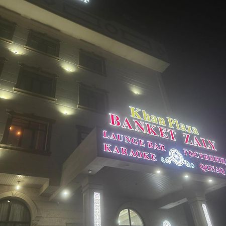 Khan Plaza Alma-Ata Buitenkant foto